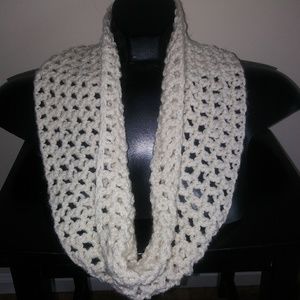 Infinity scarf